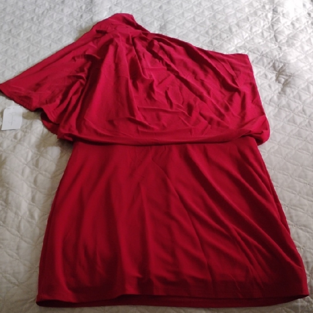 💋 JESSICA SIMPSON Red Ruched Asymmetrical Top 💋